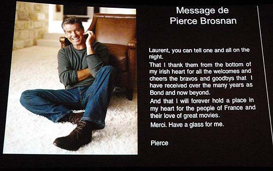 Pierce Brosnan avait envoyé un message aux Fans